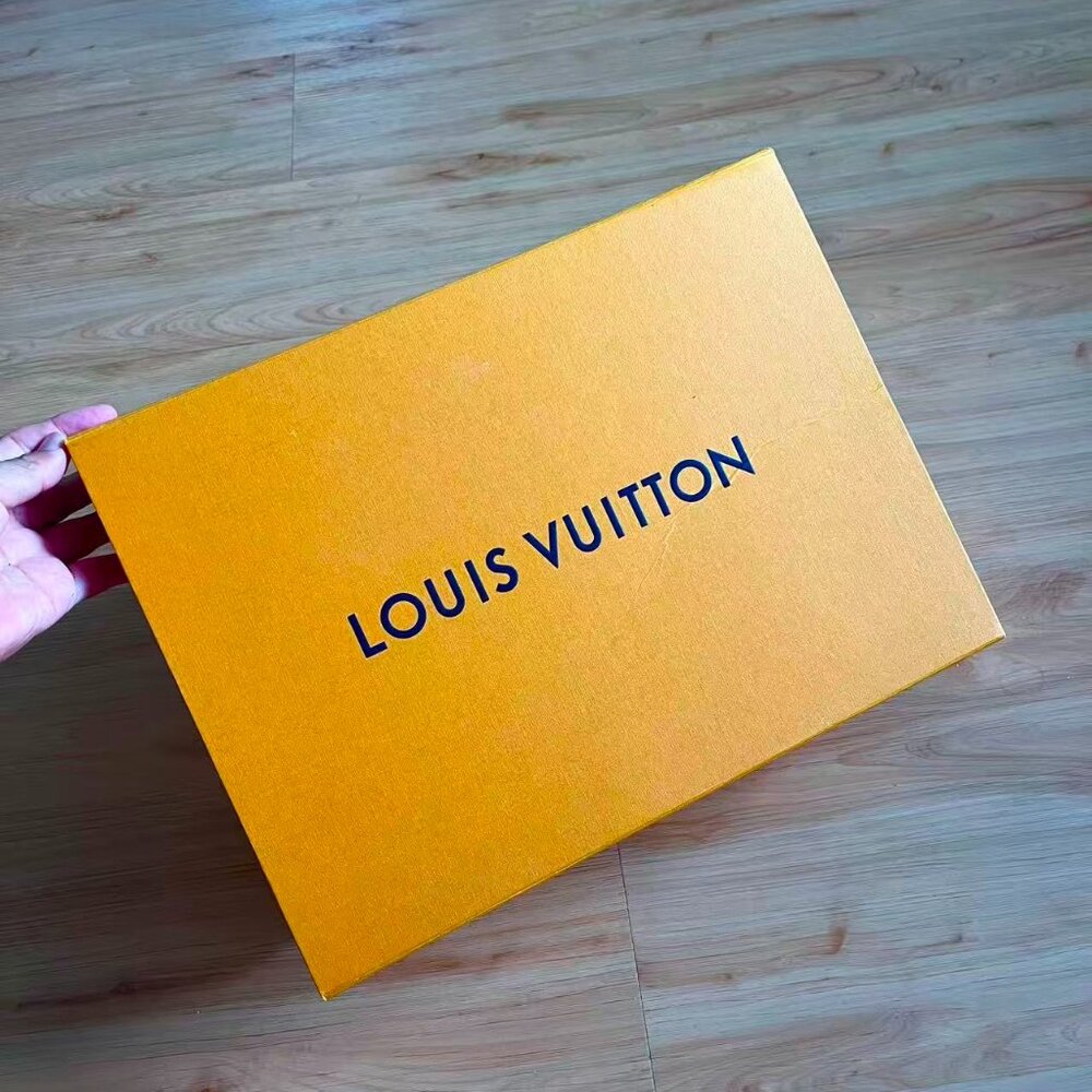 Authentic LOUIS VUITTON LV Gift Box Magnetic Empty Large Box